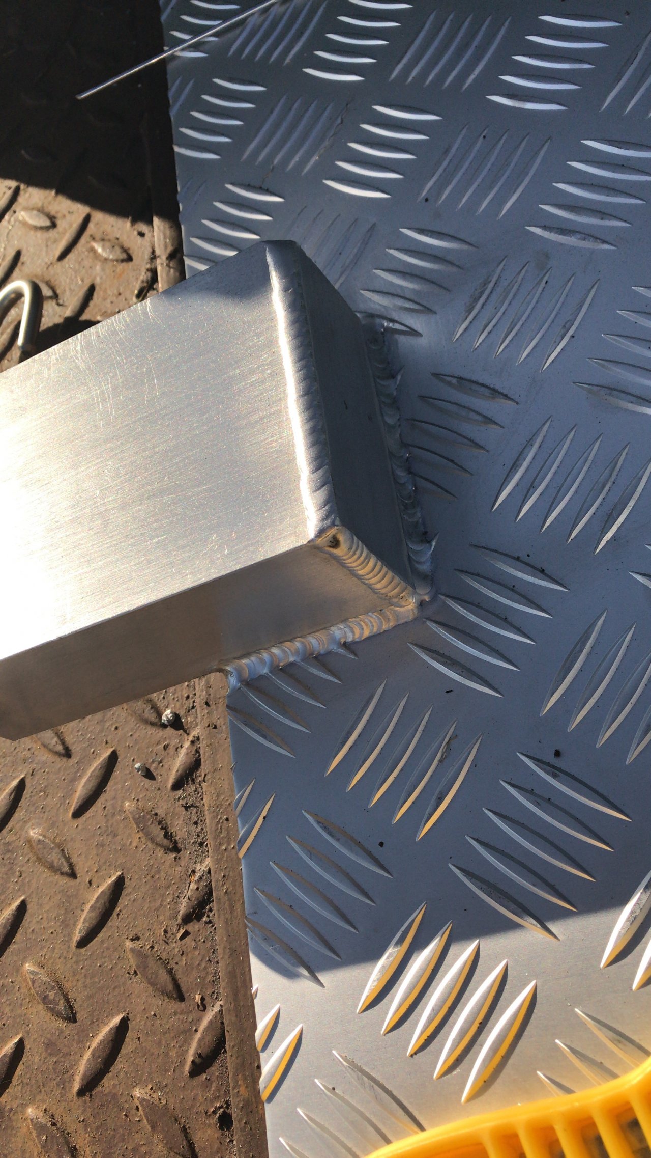 aluminium tig lassen slot putdeksel (4)